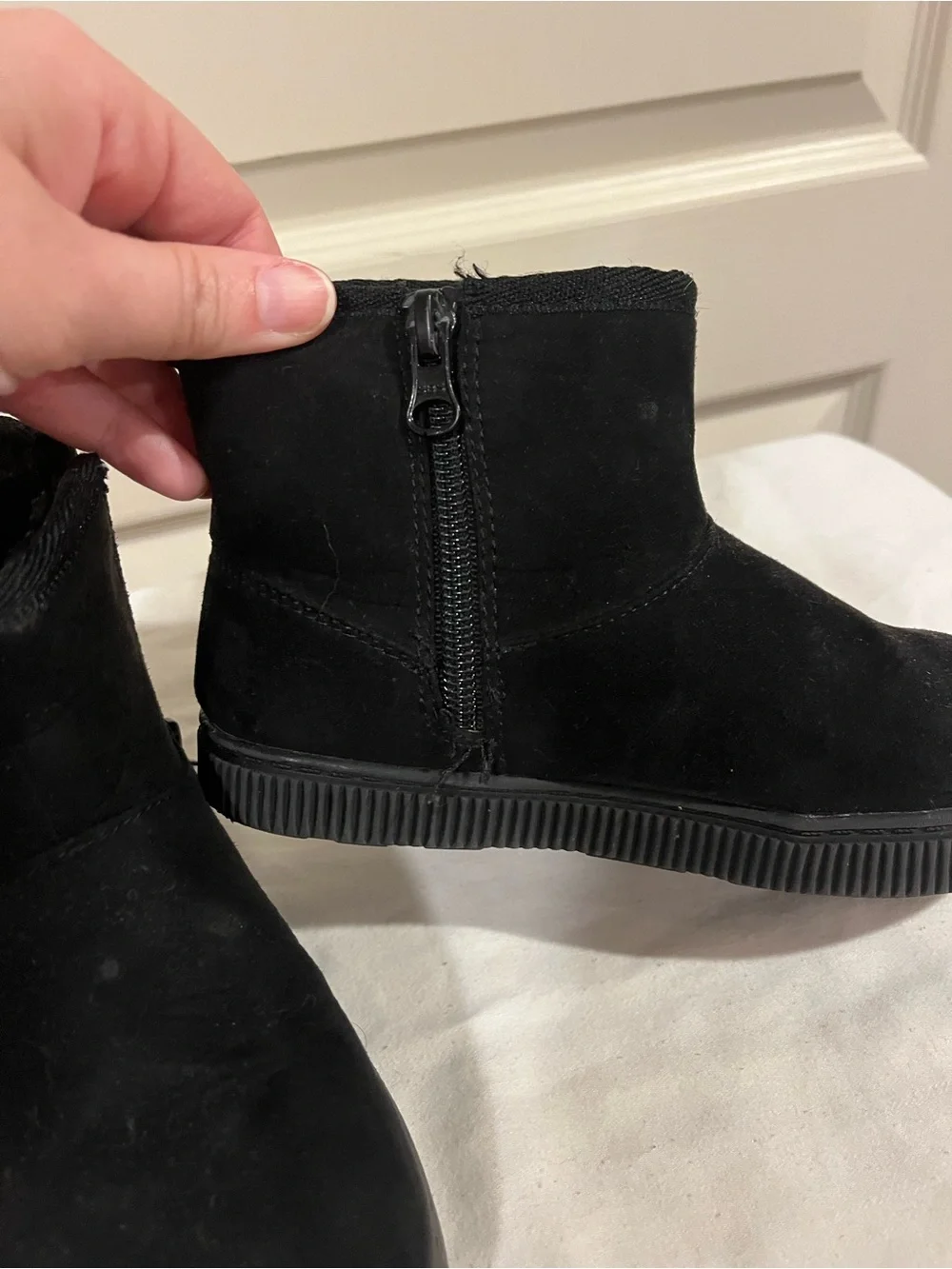 🪷 Cat & Jack Kids Black Ankle Boots - Cozy Zip-Up Winter Shoes